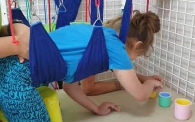 Úžasná 16letá dívka L.